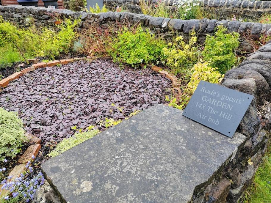 18Th-Century Three-Bedroom Mill Worker'S Cottage ครอมฟอร์ด ภายนอก รูปภาพ